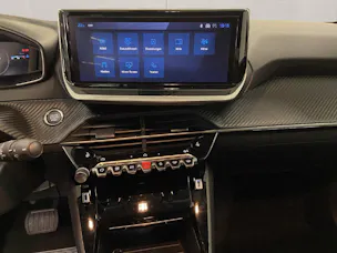 Peugeot 208 1.2 Hybrid Allure Premium
