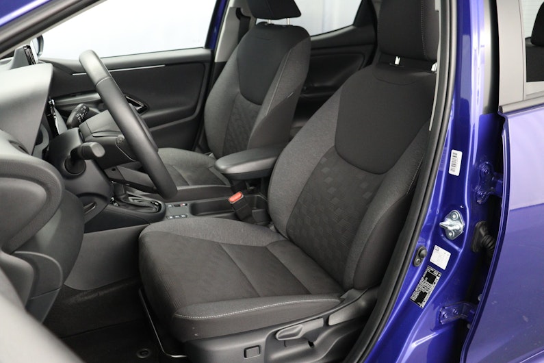 Vehicle image TOYOTA YARIS