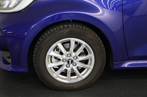 Vehicle image TOYOTA Yaris 1.5 VVT-i HSD Trend