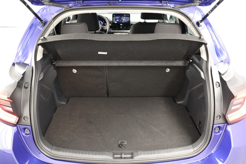 Vehicle image TOYOTA YARIS