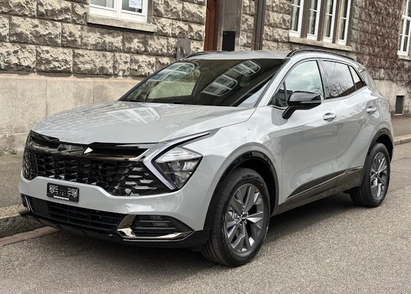 First vehicle image First vehicle image