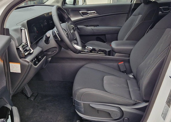 Vehicle image 3 Vehicle image 3