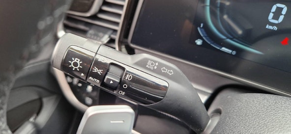 Vehicle image 9 Vehicle image 9