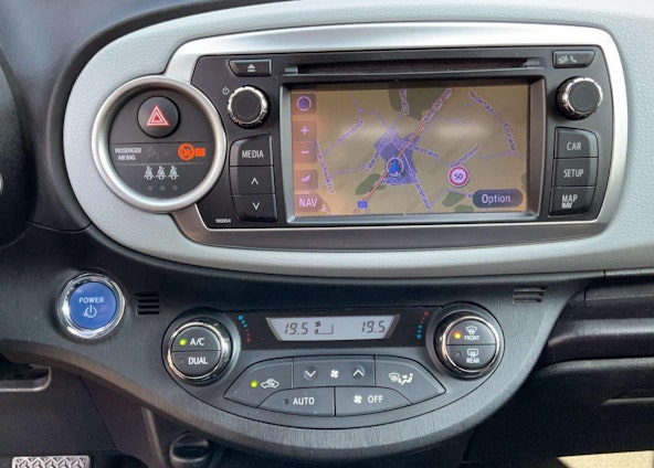 Vehicle image 10 Vehicle image 10