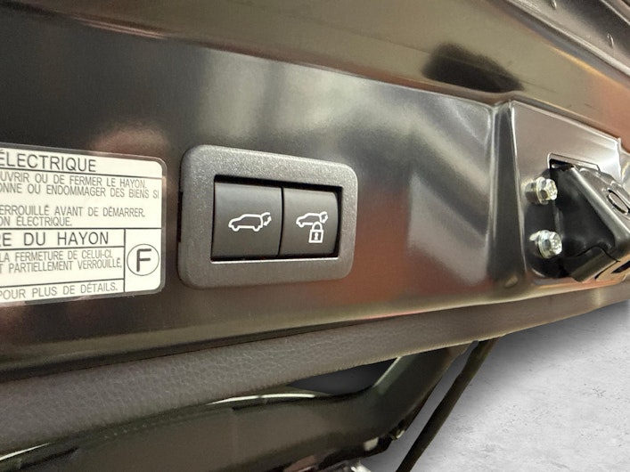 Vehicle image TOYOTA COROLLA CROSS