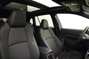 Vehicle image TOYOTA Corolla Cross 2.0 HSD Premium AWD-i