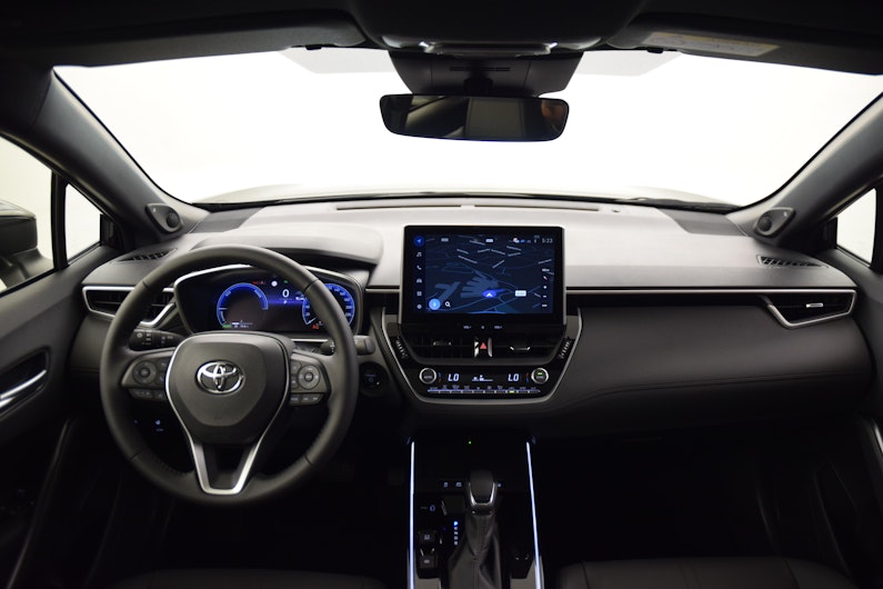 Vehicle image TOYOTA COROLLA CROSS