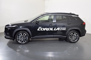 Vehicle image TOYOTA Corolla Cross 2.0 HSD Premium AWD-i