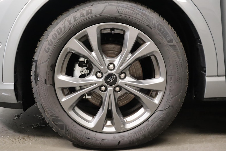 Vehicle image FORD KUGA