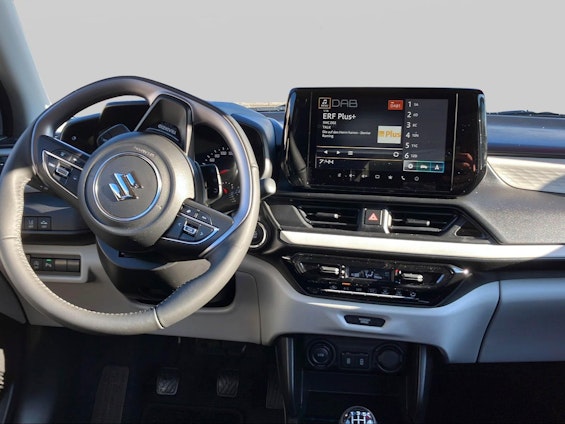 Vehicle image 6 Vehicle image 6