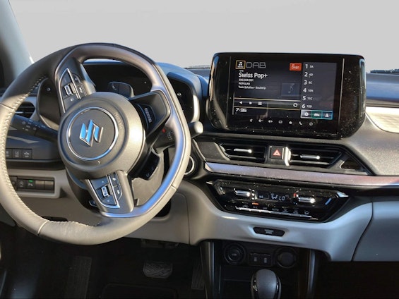 Vehicle image 5 Vehicle image 5