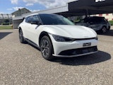 First vehicle image