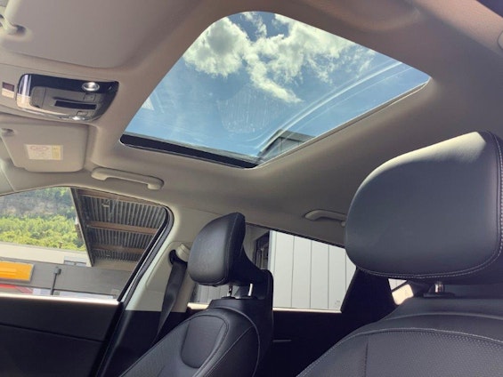 Vehicle image 12 Vehicle image 12