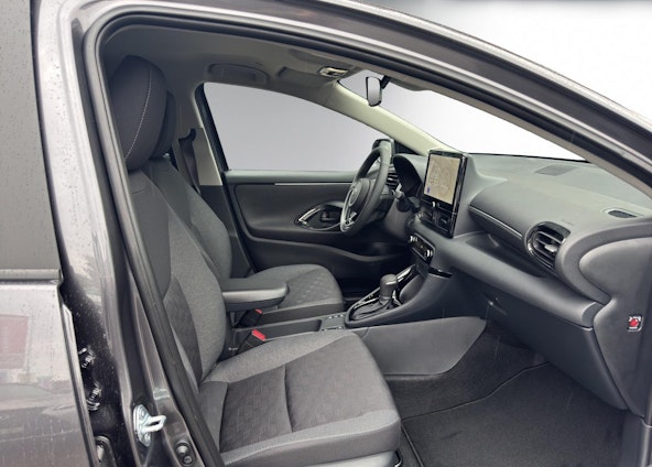 Vehicle image 32 Vehicle image 32