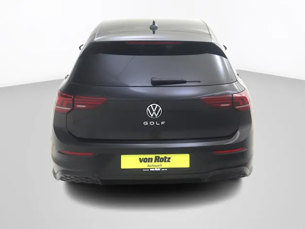 VW Golf VIII 1.5 eTSI R-Line DSG