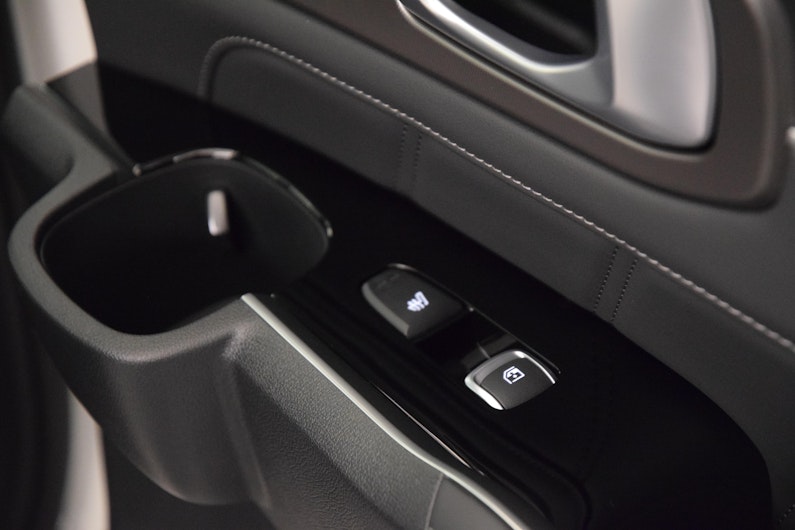 Vehicle image KIA SORENTO