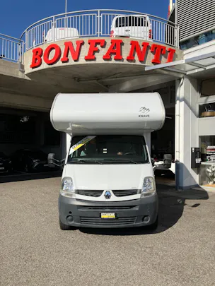 Renault Knaus R08