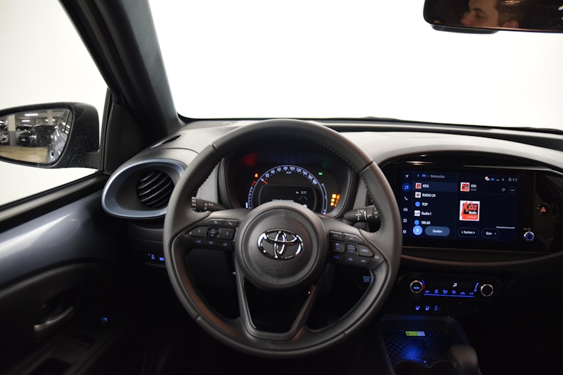 Vehicle image TOYOTA AYGO X