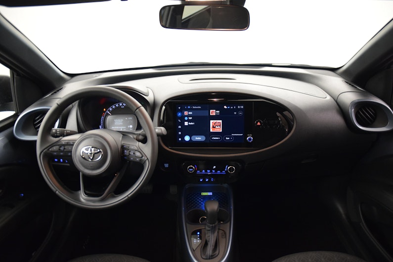 Vehicle image TOYOTA AYGO X