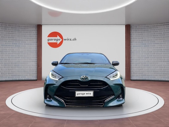 Vehicle image 5 Vehicle image 5