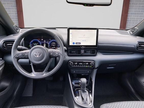 Vehicle image 6 Vehicle image 6