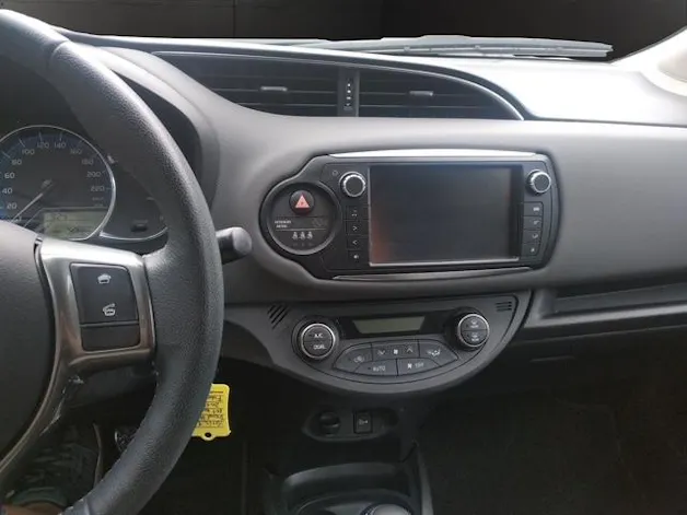 Toyota Yaris 1.5 VVT-i HSD Trend