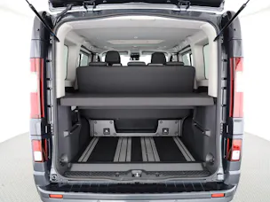 Renault Trafic Spaceclass 2.0 dCi Blue