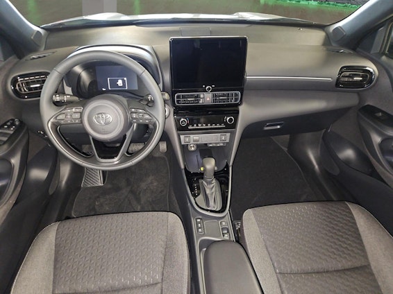 Vehicle image 7
