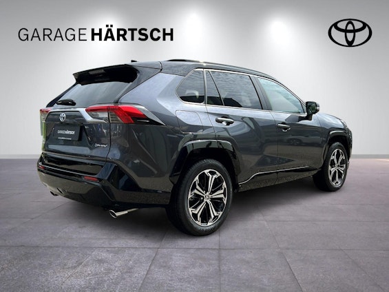 Vehicle image 6 Vehicle image 6