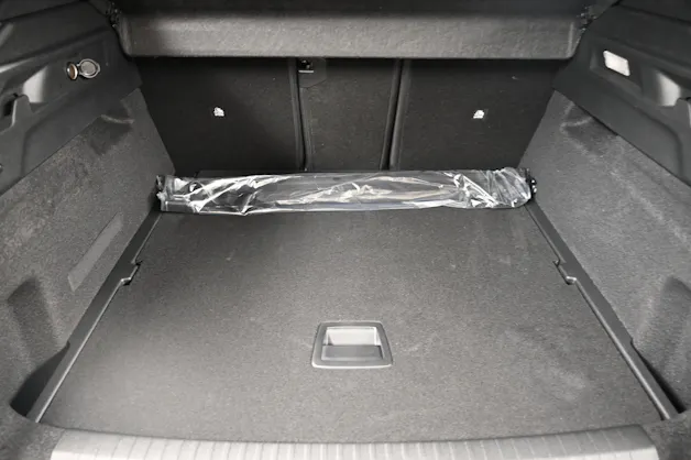 Peugeot 3008 e-Launch Edition AWD