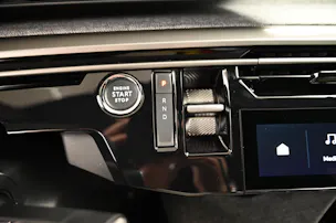 Peugeot 3008 e-Launch Edition AWD