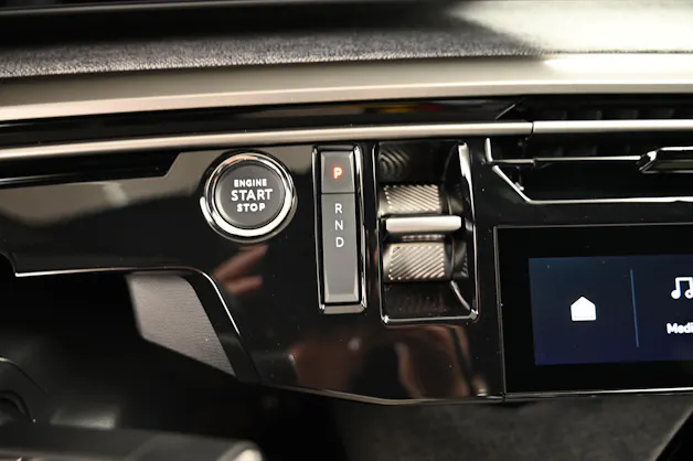 Peugeot 3008 e-Launch Edition AWD