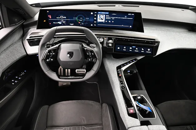 Peugeot 3008 e-Launch Edition AWD