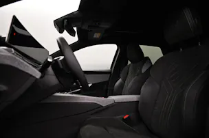 Peugeot 3008 e-Launch Edition AWD