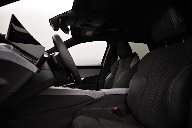 Vehicle image PEUGEOT 3008