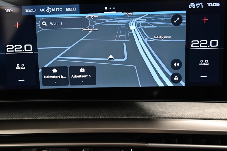 Vehicle image PEUGEOT 5008