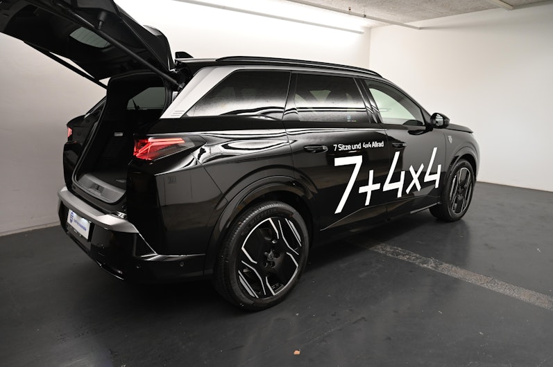 Vehicle image PEUGEOT 5008