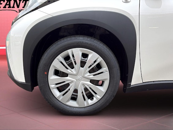 Vehicle image 2 Vehicle image 2