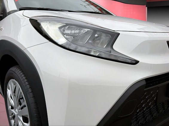 Vehicle image 8 Vehicle image 8