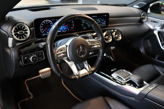 Mercedes-Benz CLA 35 AMG 4matic Shooting Brake
