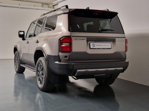 TOYOTA Land Cruiser 2.8 D Style 3