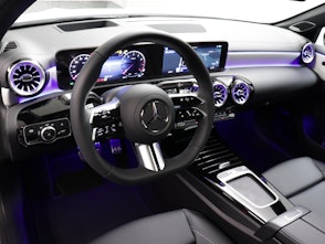 Vehicle image MERCEDES-BENZ A 250 AMG Line 4m