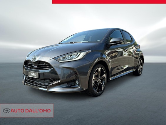 First vehicle image