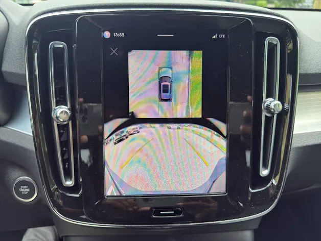 Volvo XC40 2.0 B3 MH Core XCITE