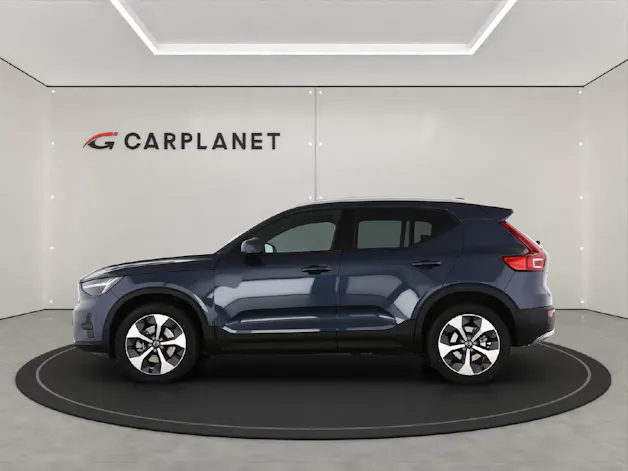 Volvo XC40 2.0 B3 MH Core XCITE