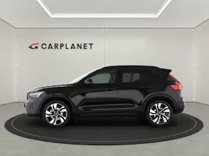 Volvo XC40 2.0 B3 MH Plus Dark