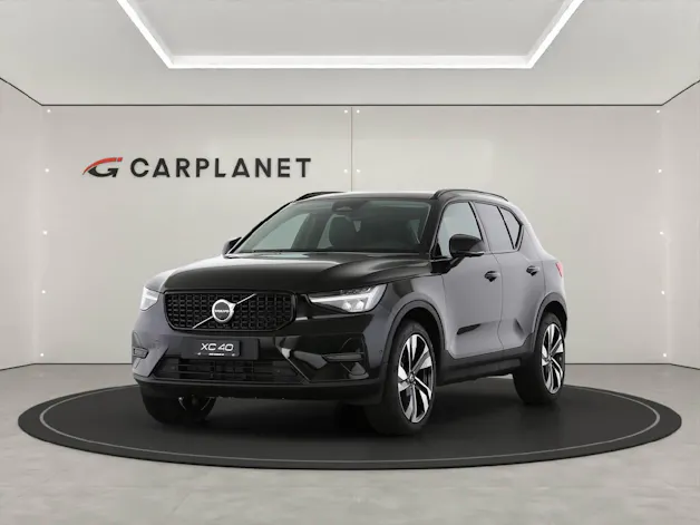 Volvo XC40 2.0 B3 MH Plus Dark