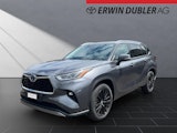 First vehicle image