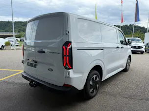 Ford Transit Custom Van 320 L1H1 65kWh Trend