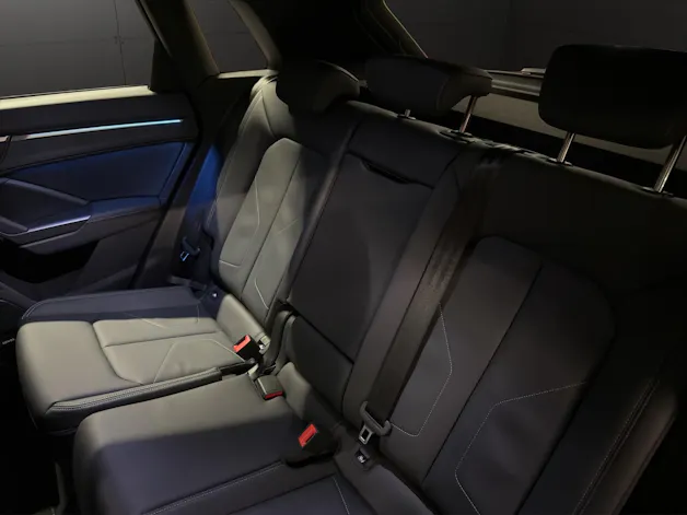 Audi Q3 35 TFSI S line Attraction S-tronic